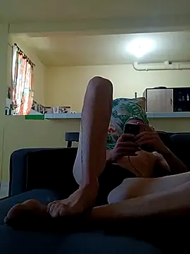 Snapshot of chris_sbh chatting on 02/08/25, 05:18 chris sbh online show from 02/08/25, 05:18