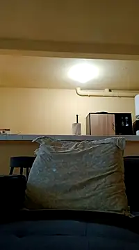 Snapshot of chris_sbh chatting on 02/16/25, 03:16 chris sbh online show from 02/16/25, 03:16