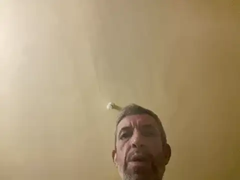 Snapshot of chris_sbh chatting on 02/28/25, 10:39 chris sbh online show from 02/28/25, 10:39