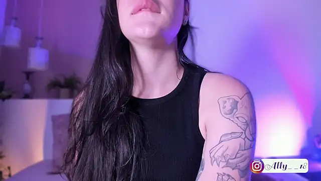 Ally addams online show from 12/04/25, 03:16