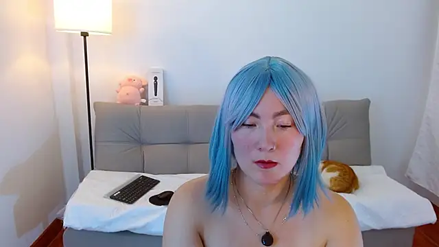 Snapshot of Elle_Lee_ chatting on 04/26/26, 09:34 Elle Lee online show from 04/26/26, 09:34