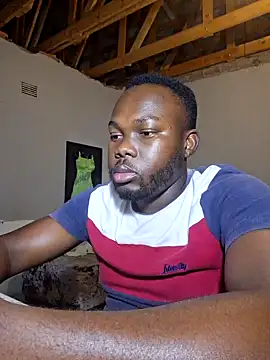 Snapshot of LaughRiotX chatting on 09/24/25, 07:28 LaughRiotX online show from 09/24/25, 07:28