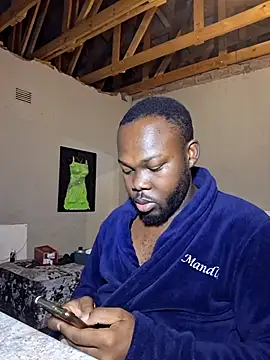 Snapshot of LaughRiotX chatting on 10/24/25, 02:08 LaughRiotX online show from 10/24/25, 02:08