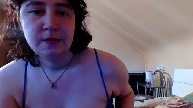 Snapshot of SexyLucie2024 chatting on 10/20/25, 06:47 SexyLucie2024 online show from 10/20/25, 06:47