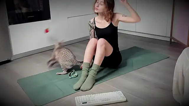 Snapshot of Devilina_V chatting on 12/02/24, 09:02 Devilina V online show from 12/02/24, 09:02