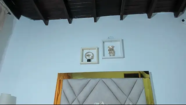 vahiolet fuentes online show from 02/11/25, 10:18