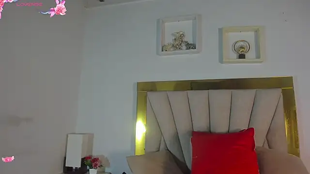 vahiolet fuentes online show from 09/12/25, 03:06