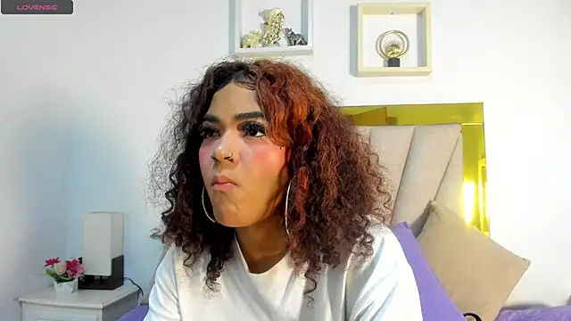 Snapshot of vahiolet_fuentes chatting on 01/07/26, 03:09 vahiolet fuentes online show from 01/07/26, 03:09