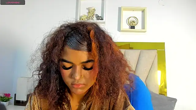 Snapshot of vahiolet_fuentes chatting on 01/17/26, 03:00 vahiolet fuentes online show from 01/17/26, 03:00