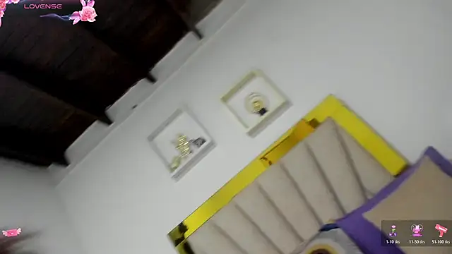 Snapshot of vahiolet_fuentes chatting on 03/17/26, 03:11 vahiolet fuentes online show from 03/17/26, 03:11