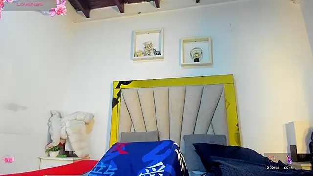 Snapshot of vahiolet_fuentes chatting on 04/11/26, 03:00 vahiolet fuentes online show from 04/11/26, 03:00