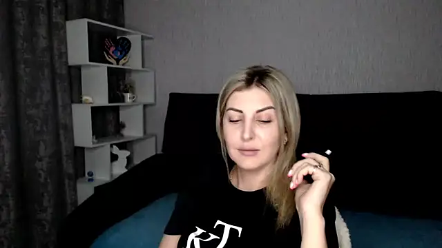 Amelia Harper online show from 12/10/24, 03:12