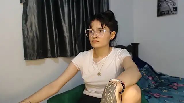 saritapretyy online show from 01/26/25, 12:48