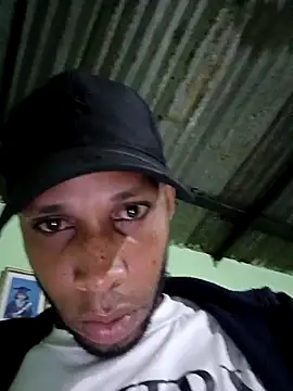 Snapshot of Sur1711 chatting on 02/01/26, 02:10 Sur1711 online show from 02/01/26, 02:10