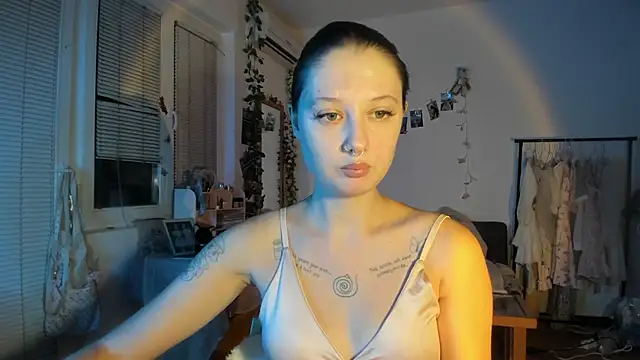 Jenny darling love online show from 11/04/25, 08:19