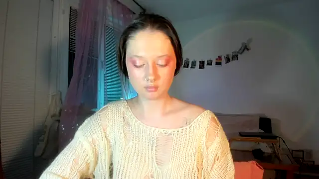 Jenny darling love online show from 04/15/26, 07:58