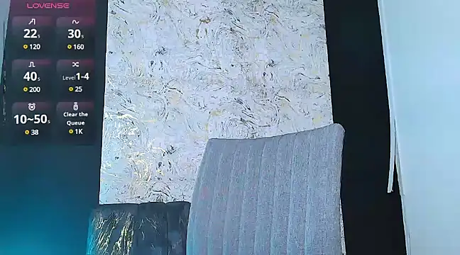 Snapshot of emilybaboo chatting on 01/10/25, 06:06 emilybaboo online show from 01/10/25, 06:06