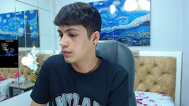 SkinnyBoy  online show from 09/29/25, 12:21