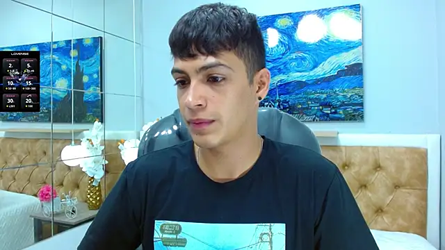 SkinnyBoy  online show from 10/18/25, 12:17