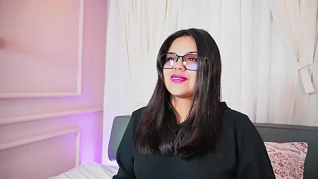 Sophia wilsonn  online show from 09/12/25, 11:10