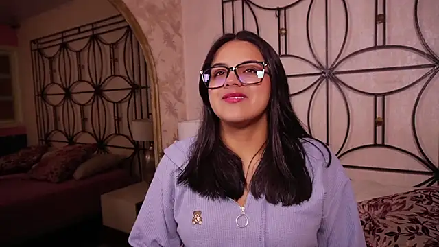 Sophia wilsonn  online show from 02/12/26, 10:32