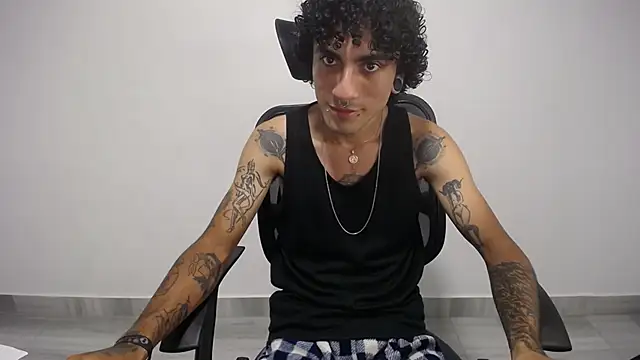 present the magic online show from 02/05/25, 02:19