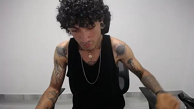 present the magic online show from 03/21/25, 08:39