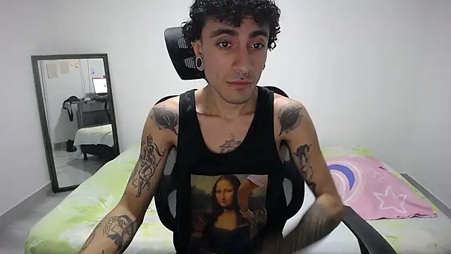 Snapshot of present_the_magic chatting on 03/28/26, 09:09 present the magic online show from 03/28/26, 09:09