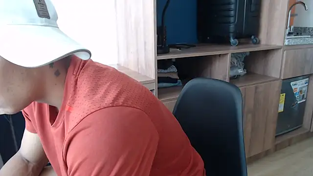 Snapshot of Jhonyblack_1 chatting on 02/06/26, 07:17 Jhonyblack 1 online show from 02/06/26, 07:17