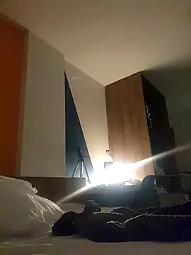 Snapshot of Jhonyblack_1 chatting on 03/04/26, 10:43 Jhonyblack 1 online show from 03/04/26, 10:43