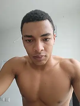 Snapshot of Jhonyblack_1 chatting on 04/15/26, 04:25 Jhonyblack 1 online show from 04/15/26, 04:25