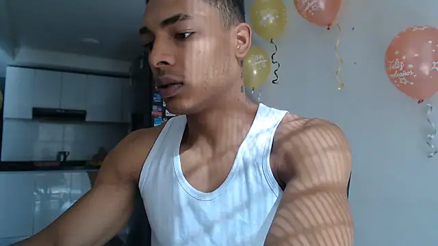 Jhonyblack 1 online show from 05/24/26, 01:16