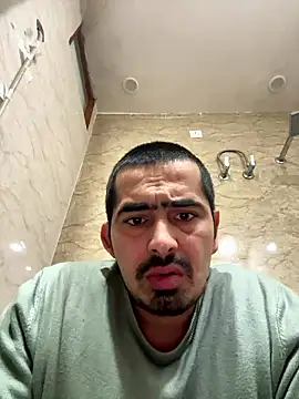 shivani0999 online show from 01/11/26, 11:43