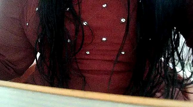 Snapshot of hot_pavitra chatting on 12/03/24, 06:48 hot pavitra online show from 12/03/24, 06:48