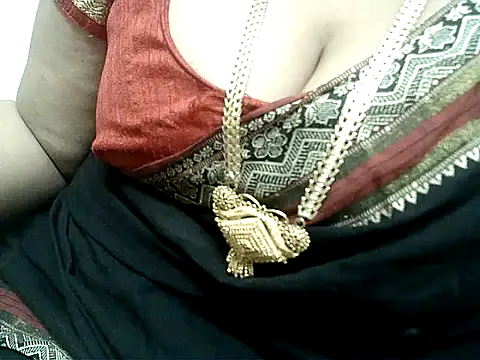 Snapshot of hot_pavitra chatting on 01/11/25, 05:40 hot pavitra online show from 01/11/25, 05:40