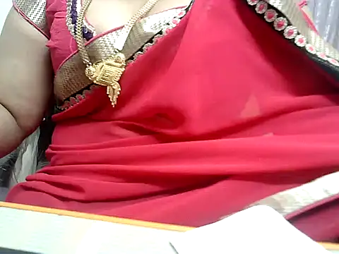 Snapshot of hot_pavitra chatting on 01/27/25, 06:20 hot pavitra online show from 01/27/25, 06:20