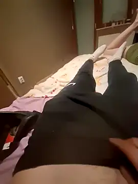 Snapshot of Cukrasz911 chatting on 04/27/26, 09:35 Cukrasz911 online show from 04/27/26, 09:35