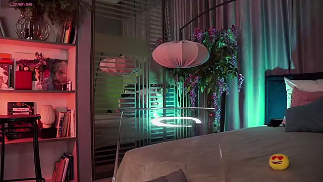 UmaTruewoman online show from 01/06/25, 12:02