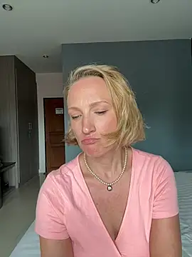 UmaTruewoman online show from 04/09/26, 06:19