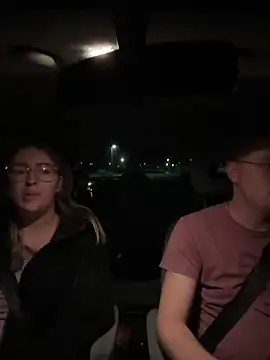 Snapshot of xX_HotCouple_Xx chatting on 10/17/25, 05:59 xX HotCouple Xx online show from 10/17/25, 05:59