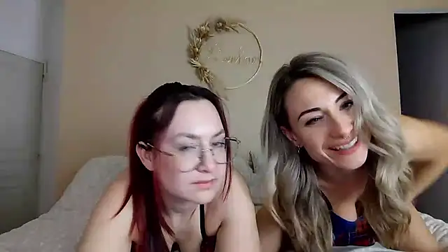 ladoucedu34 online show from 02/27/25, 11:04