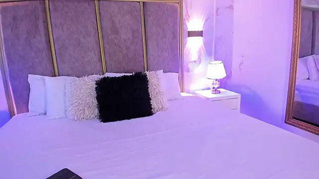 Susa1userma  online show from 05/15/26, 11:39