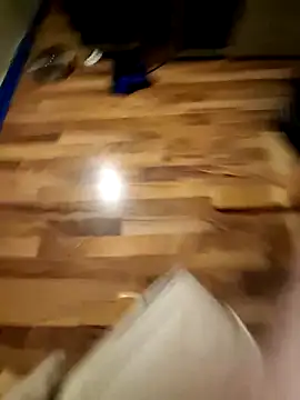 Snapshot of Minm666 chatting on 11/25/25, 10:10 Minm666 online show from 11/25/25, 10:10