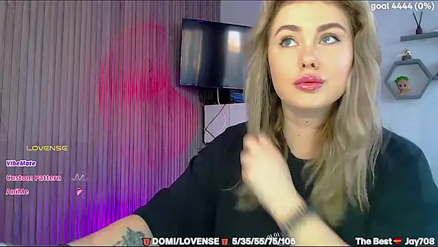 SuchCute online show from 02/16/26, 03:24