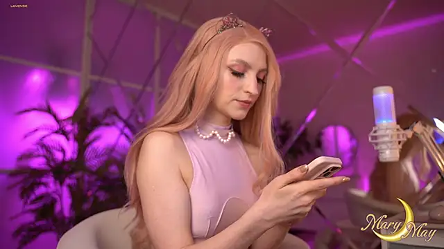 marylunamay online show from 01/24/25, 10:08