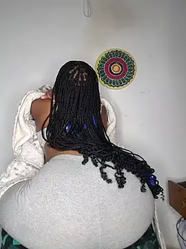 Snapshot of hot-tandy chatting on 11/11/25, 11:38 hot-tandy online show from 11/11/25, 11:38