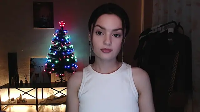 CuteRuby99 online show from 01/13/25, 02:00