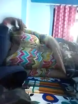 Snapshot of Desisumana chatting on 12/02/24, 04:31 Desisumana online show from 12/02/24, 04:31