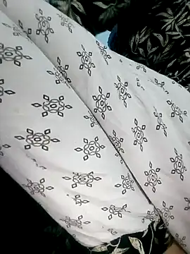 Snapshot of Desisumana chatting on 01/25/25, 03:52 Desisumana online show from 01/25/25, 03:52