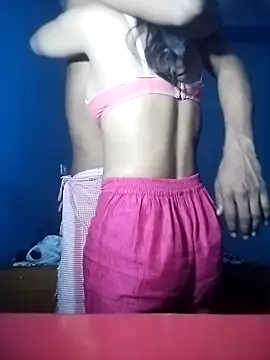 Snapshot of Desisumana chatting on 03/22/25, 04:58 Desisumana online show from 03/22/25, 04:58